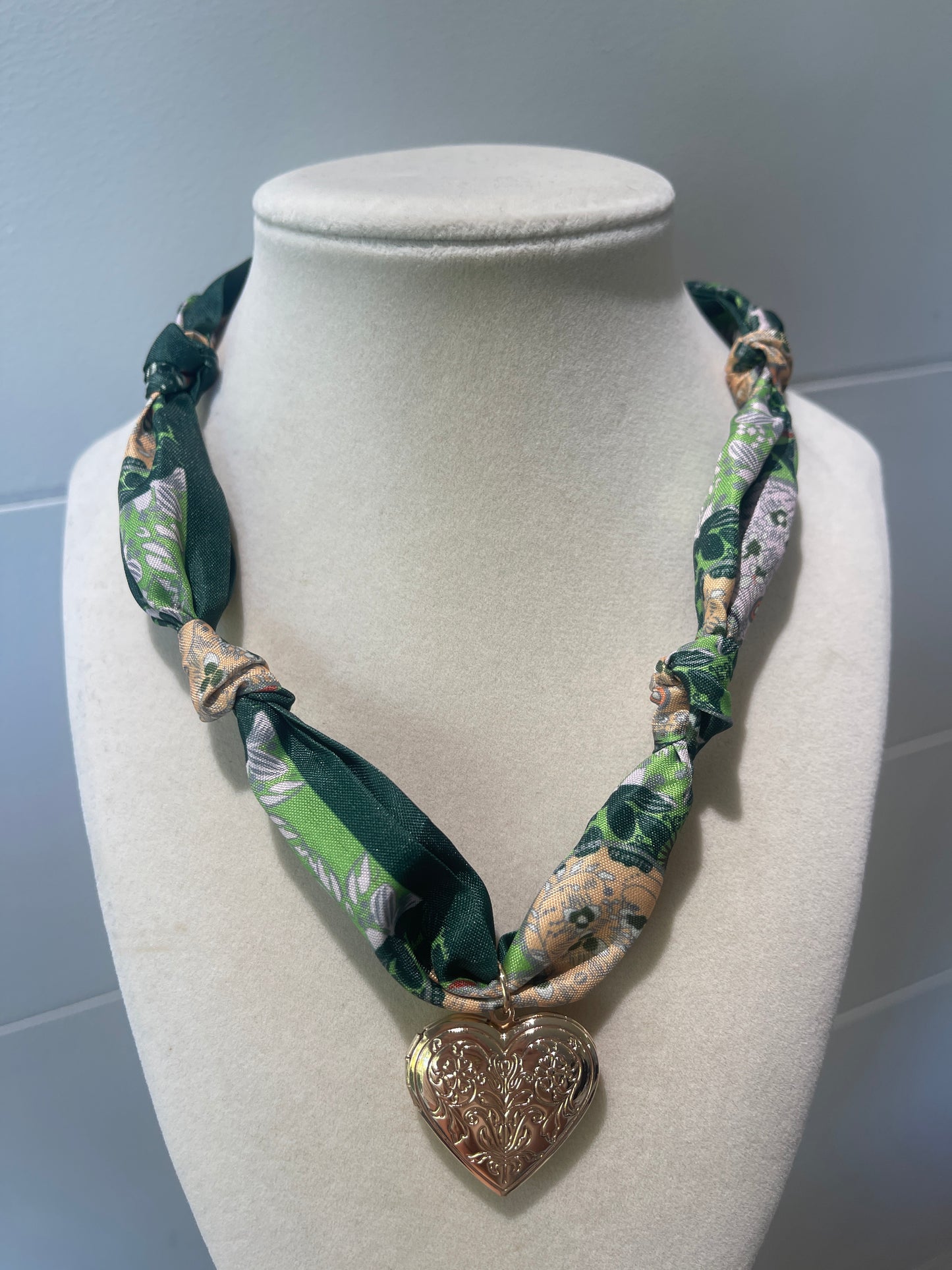 Greenery Scarf Detailed Cross Charm Necklace