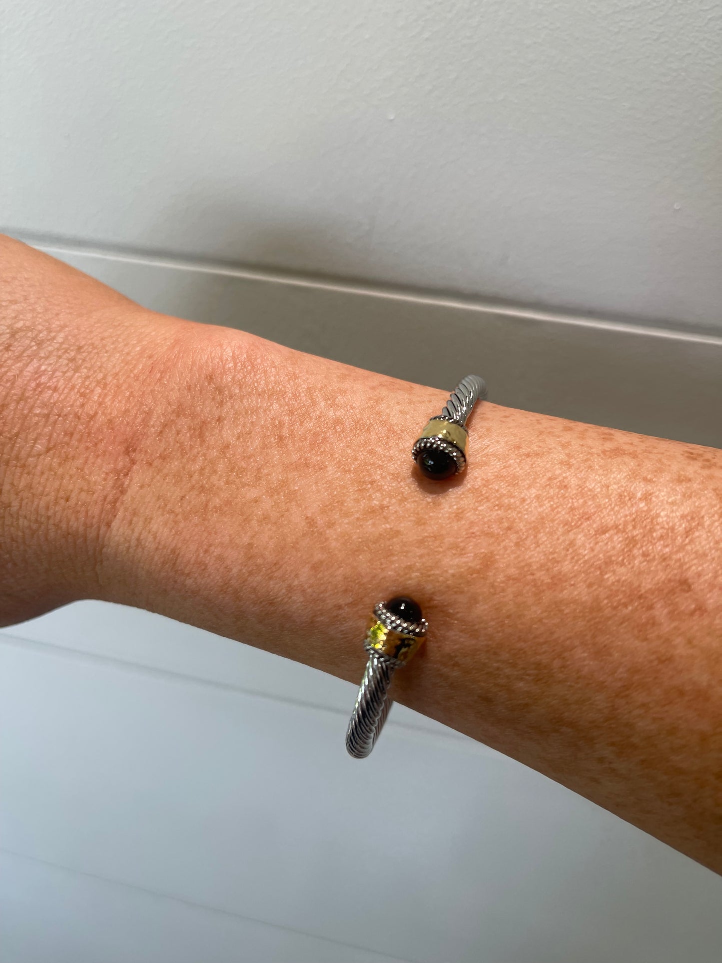Metal Ball Bracelet