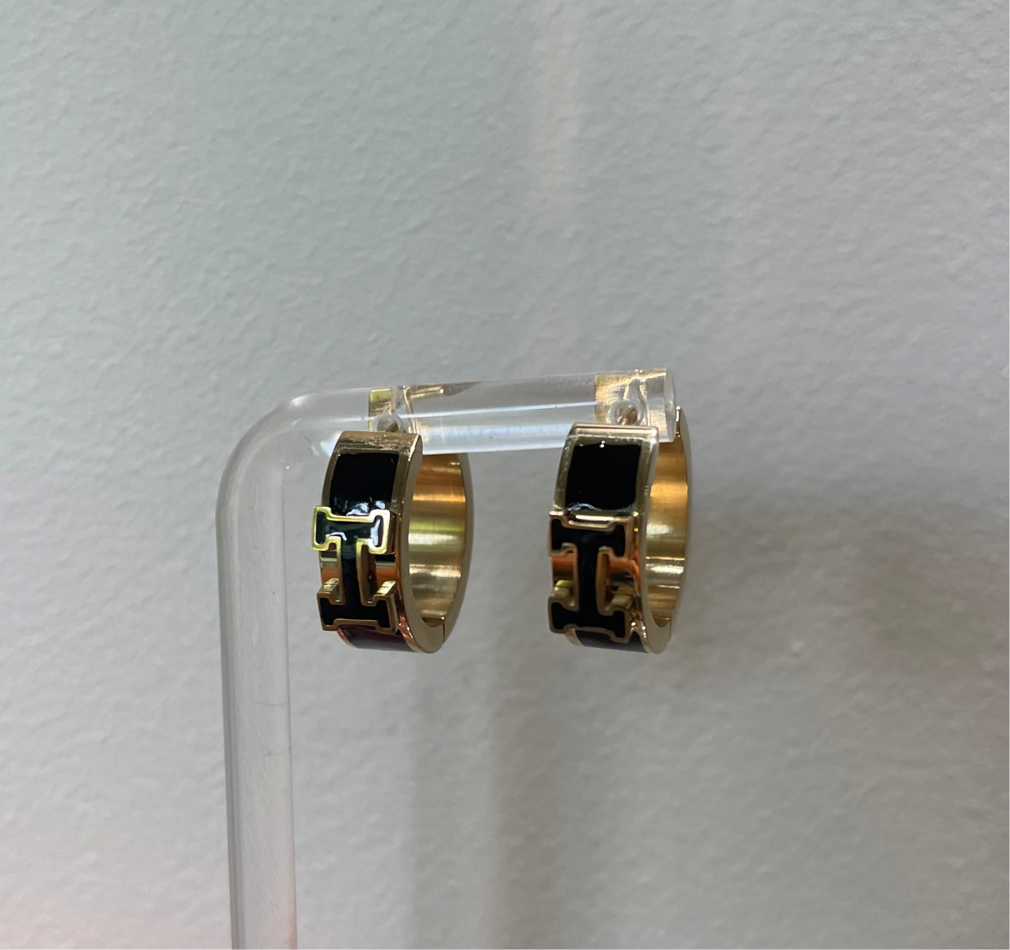 Stainless H Steel Huggies