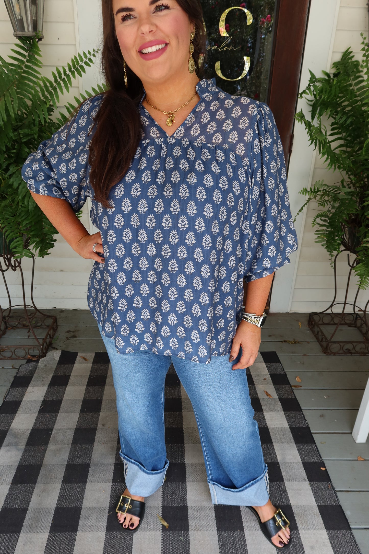 PLUS Split Neck Puff Sleeve Top